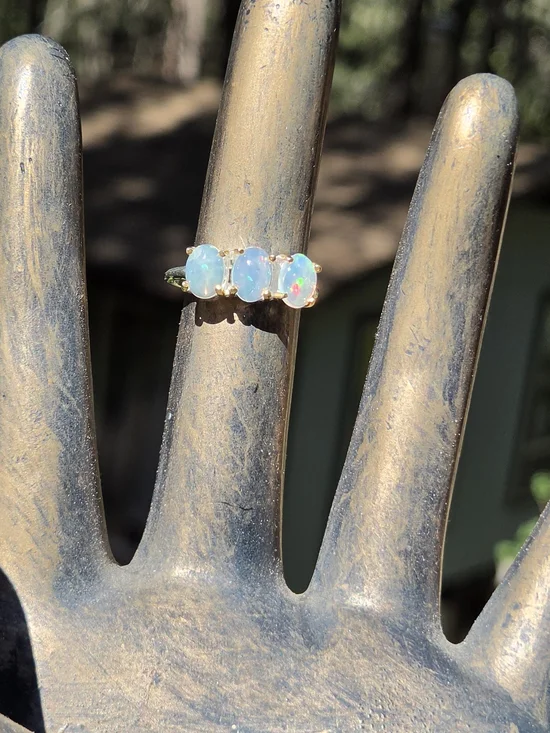 Opal Trio Solitaire Sterling & Gold Ring Sz6.75 - Picture 5 of 7